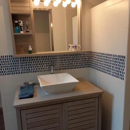 Le Nid Holiday home Saintes